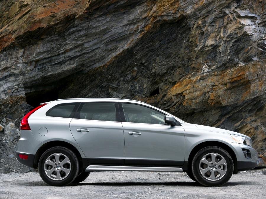  Volvo XC60 DRIVe Efficiency 2009 года  (UK) (фото 5 из 24)